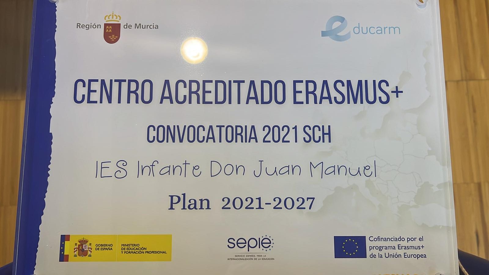 ¡Somos centro Erasmus+ acreditado!🌍​🇪🇺​