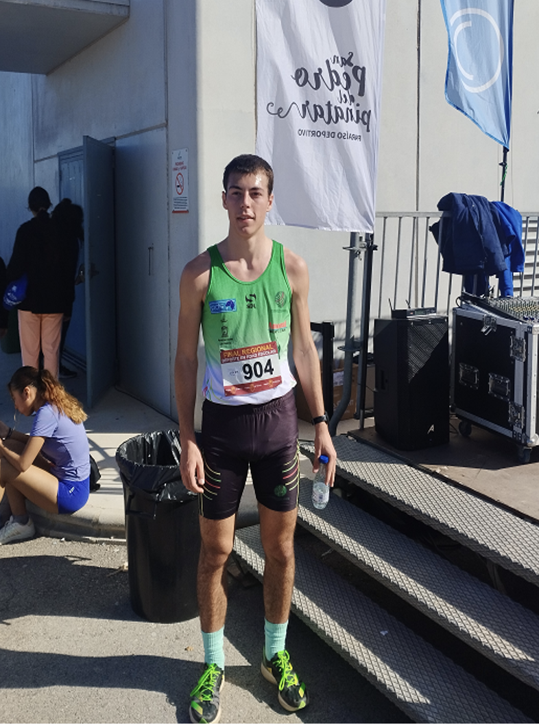 Jorge Manuel Gutiérrez Marín ha quedado en cuarto puesto en la final de cross regional escolar en la categoría juvenil masculino
