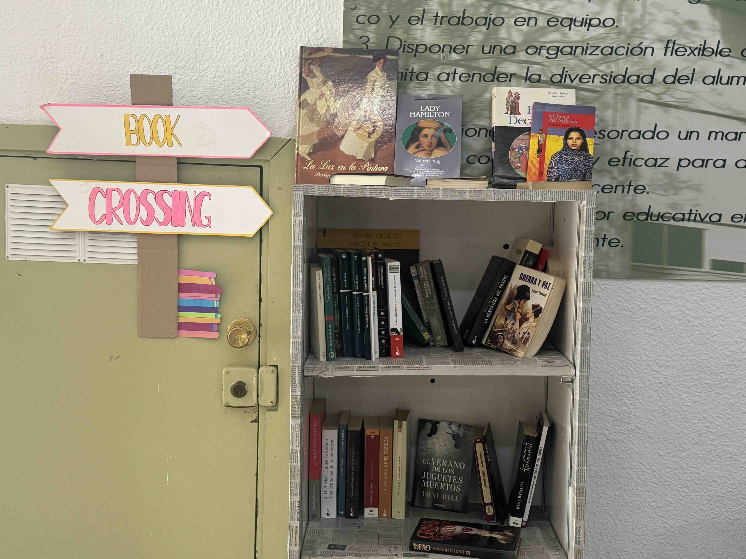 El IES Infante Don Juan Manuel inaugura su BookCrossing para fomentar la lectura